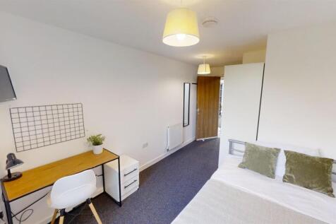 Flat-1-Widcombe-Wharf-Bath-09162024_162937.jpg