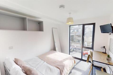 Flat-1-Widcombe-Wharf-Bath-09162024_162957.jpg