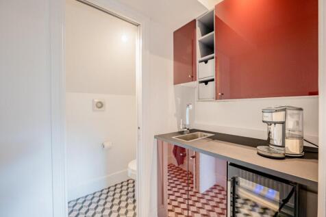 Kitchenette.jpg