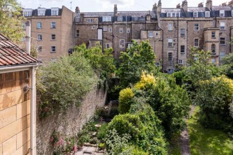 Flat 4, 14, Grove Street Bath, Somerset, BA2 6PJ-1