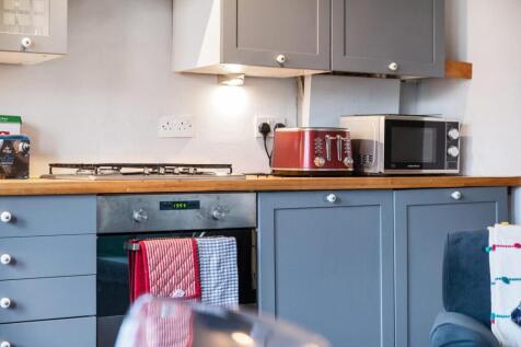 Flat 2, 6 Kensington Place, Bath, BA1 6AW-5.jpg
