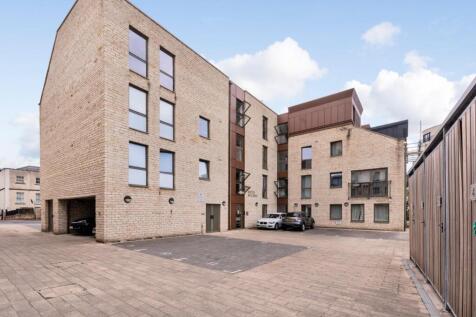 16 South Buildings, Riverview Court, BA1 3SA-3 Blu