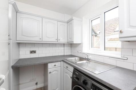 12 Trimnells, Colerne, Wiltshire SN14 8EP-12 (1).j