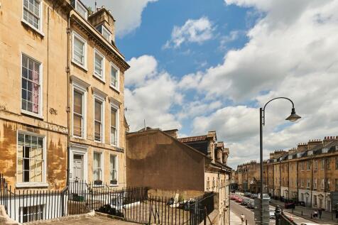 Basement Flat 20 Walcot Terrace -16.jpg