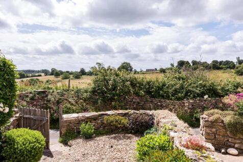 8 Sheepfair Lane, Marshfield, Chippenham SN14 8NA-
