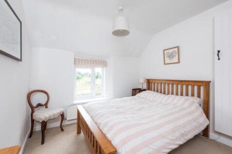 8 Sheepfair Lane, Marshfield, Chippenham SN14 8NA-