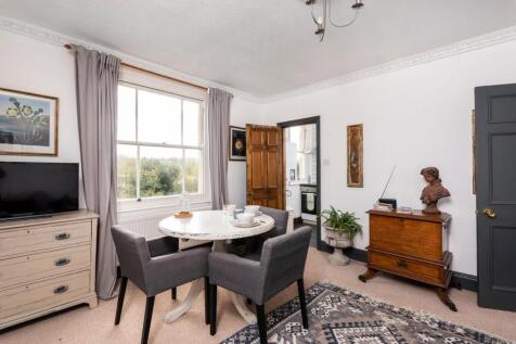 Flat 3, 2 Kensington Place, Bath, BA1 6AW-3.jpg