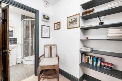 Flat 3, 2 Kensington Place, Bath, BA1 6AW-6.jpg