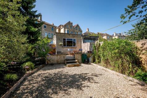 Flat 4 78 Lower Oldfield Park BA2 3HP-4.jpg