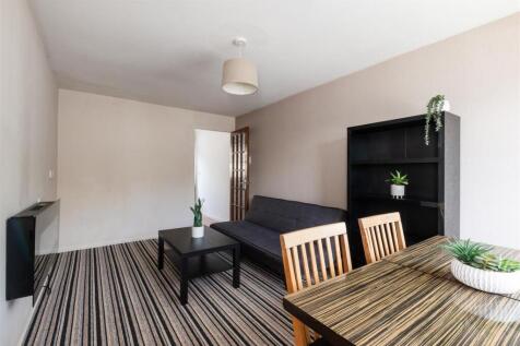 17 Coxley Drive, Bath, BA1 6PD-3.jpg