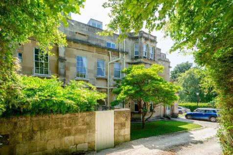 Flat 4, Northfields House BA1 5PR-1.jpg