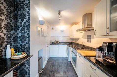 Flat 1, 7 Mount Beacon BA1 5QP-9_EDIT.jpg