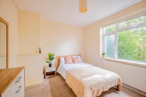 44 Haycome Drive BA2 1PG-19.jpg