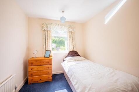 Bedroom 3.jpg