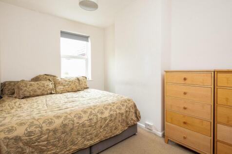 71 Hungerford Road-12.jpg
