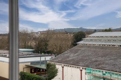 Flat 5 38 Green Park_EDIT-8.jpg