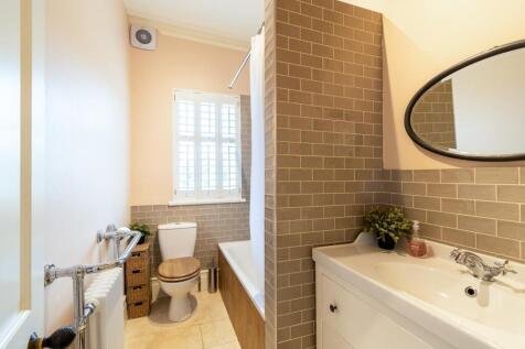 Ground Floor Flat 130 London Road West-5.jpg