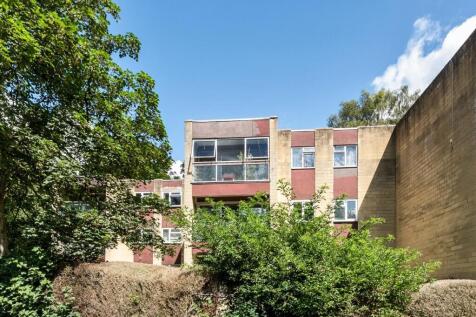 42 Pitman Court, Gloucester Road, Bath, BA1 8BD (1