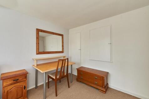 55 Saffron Court-9.jpg