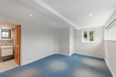 Bedroom and ensuite.jpg