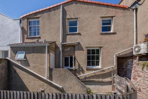 39 Princess Victoria St-2.jpg