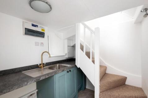 Brookside, Fosse Lane, Stambridge Cottages , Bathe