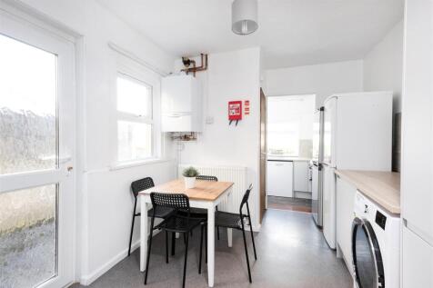 16 Victoria Road-5.jpg