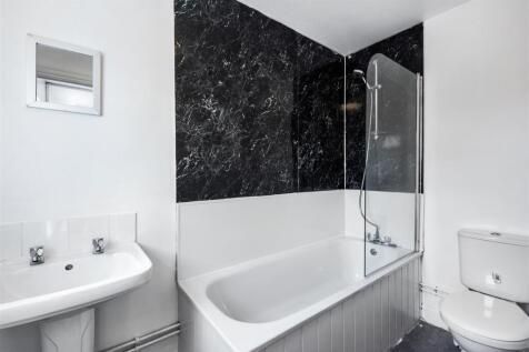 27 Lorne Road-10.jpg