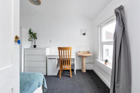 27 Lorne Road-15.jpg