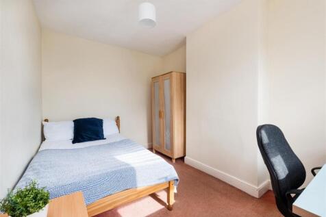 21 Coronation Avenue-11.jpg