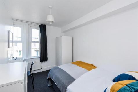 10 St Peters Terrace-6.jpg