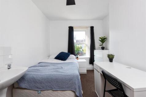 10 St Peters Terrace-7.jpg