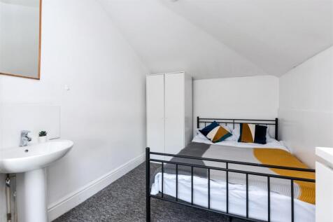 10 St Peters Terrace-13.jpg