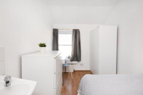 23 Lorne Road-10.jpg