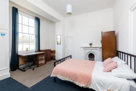 Ground Floor Maisonette, 46 Rivers Street-7.jpg