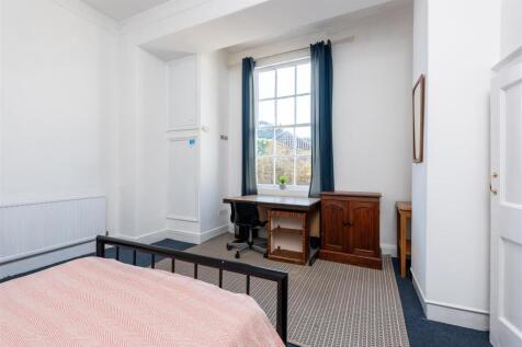 Ground Floor Maisonette, 46 Rivers Street-8.jpg