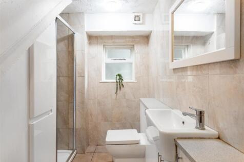 Ground Floor Maisonette, 46 Rivers Street-19.jpg