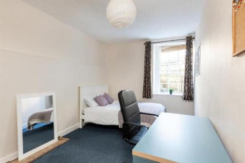 Ground Floor Maisonette, 46 Rivers Street-14.jpg