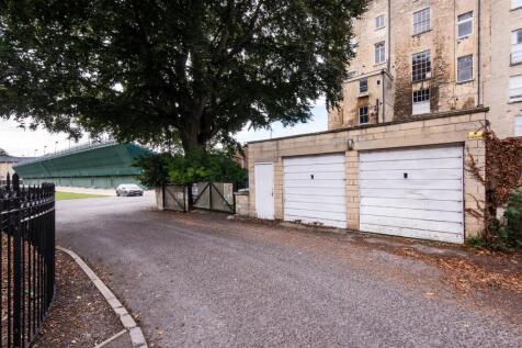 7 Johnstone Street, Bath - Garage-1.jpg