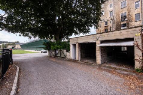 7 Johnstone Street, Bath - Garage-3.jpg