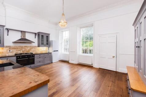 2 Lansdown Place West, Bath, BA1 5EZ-2.jpg