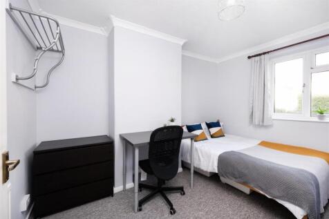 13 Shickle Grove-8.jpg