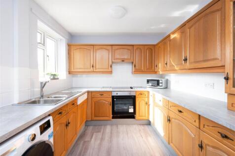 13 Shickle Grove-5.jpg