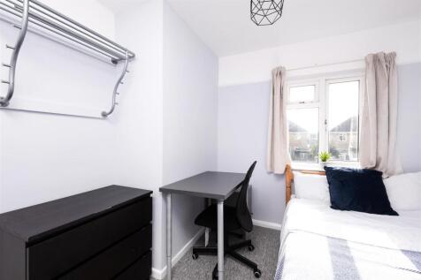 13 Shickle Grove-13.jpg