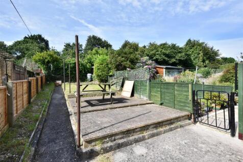 27 Cynthia Road-15.jpg