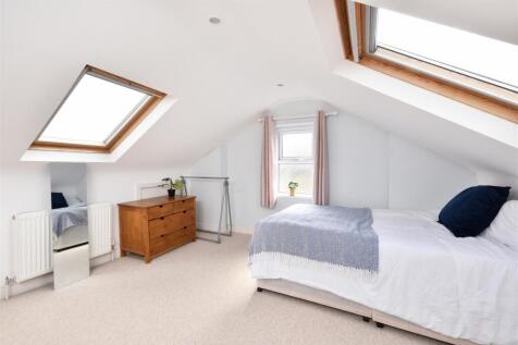 27 Cynthia Road-14.jpg