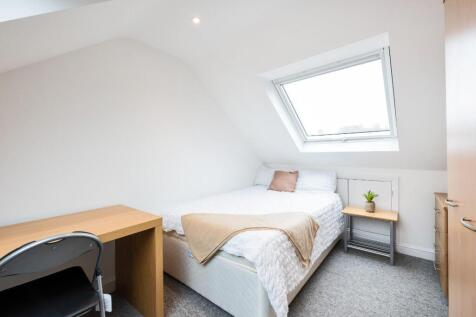 8 Canterbury Road, Bath-13.jpg