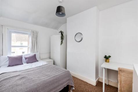 33 Lorne Road-18.jpg