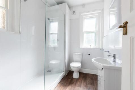 Upper Maisonette, 4 Lime Grove-1.jpg