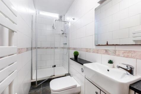 Lower Maisonette, 4 Lime Grove-4.jpg